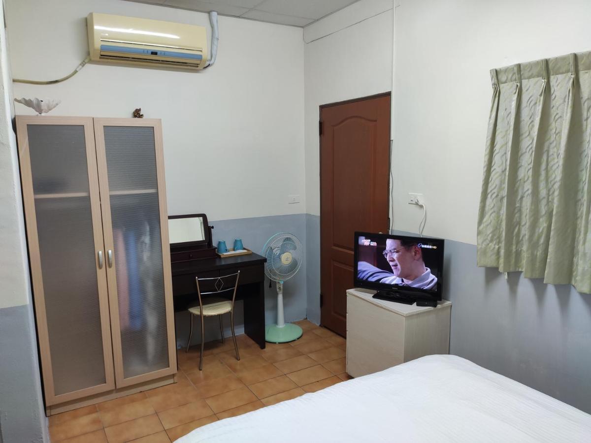Papa Bear'S Guesthouse Taichung Rum bild