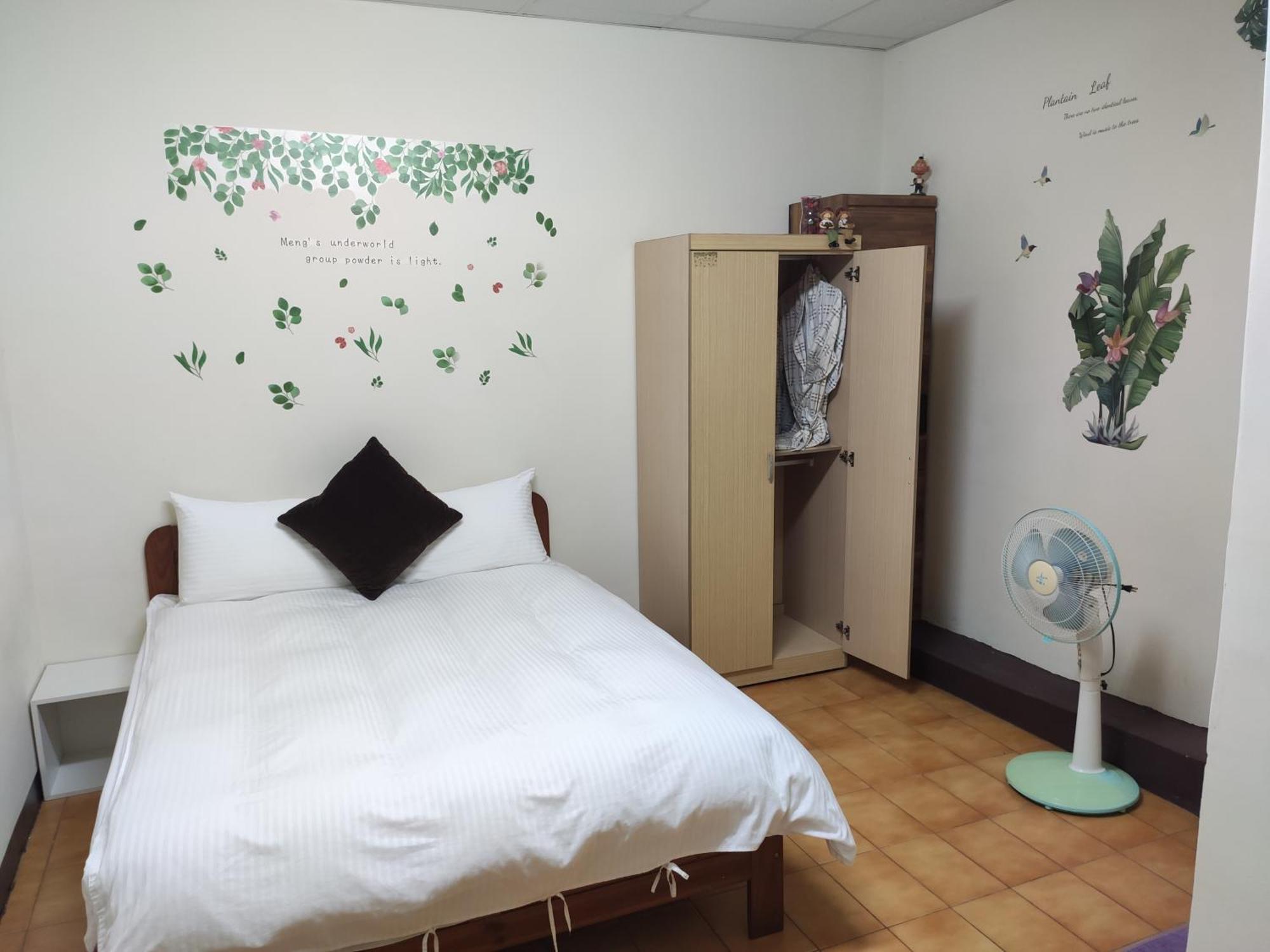 Papa Bear'S Guesthouse Taichung Rum bild
